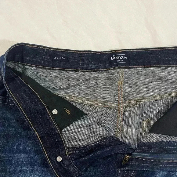 Bluenotes Loose fit  denim for men 32x24”. (Hem cut) casual jeans - Picture 3 of 6